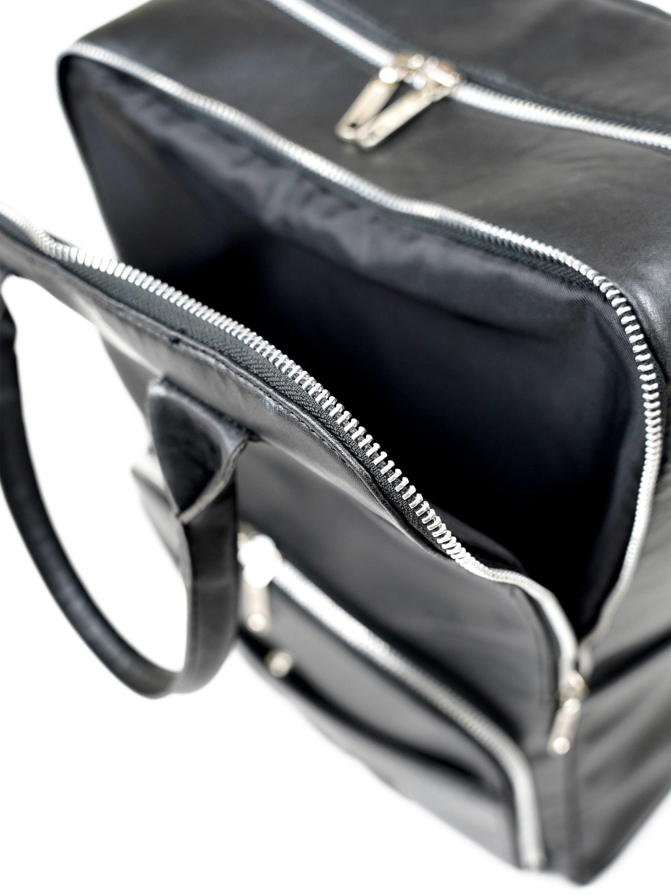 Vegan Backpack zipper